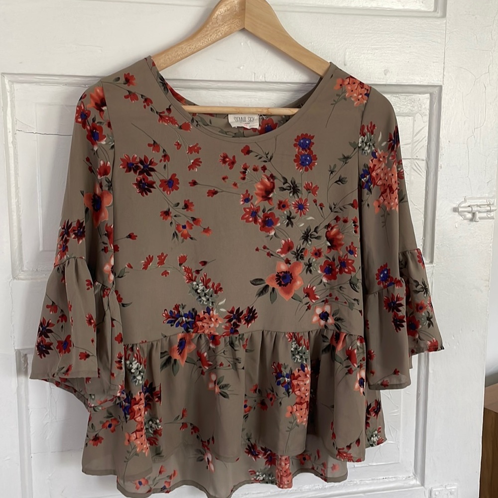 Sienna Sky floral blouse